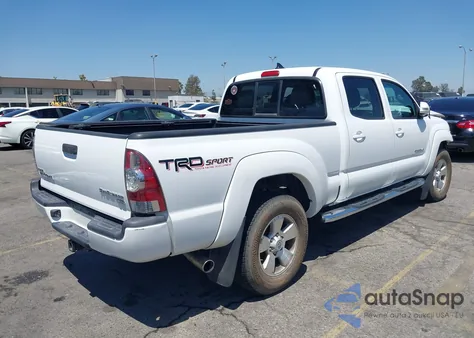 2014 Toyota Tacoma Prerunner V6 z USA, uszkodzony, nr VIN 3TMKU4HN6EM040415